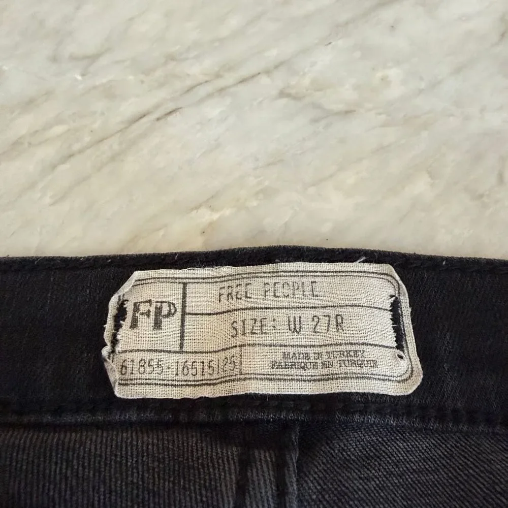 Free People Women's Black Stretch Denim Skinny Pants Jeans Size 27 raw hem